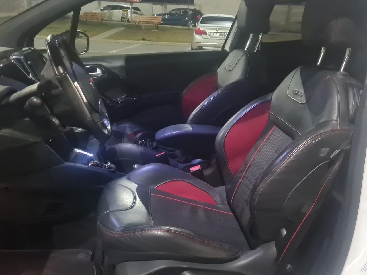 Peugeot 208 THP GTI #8775