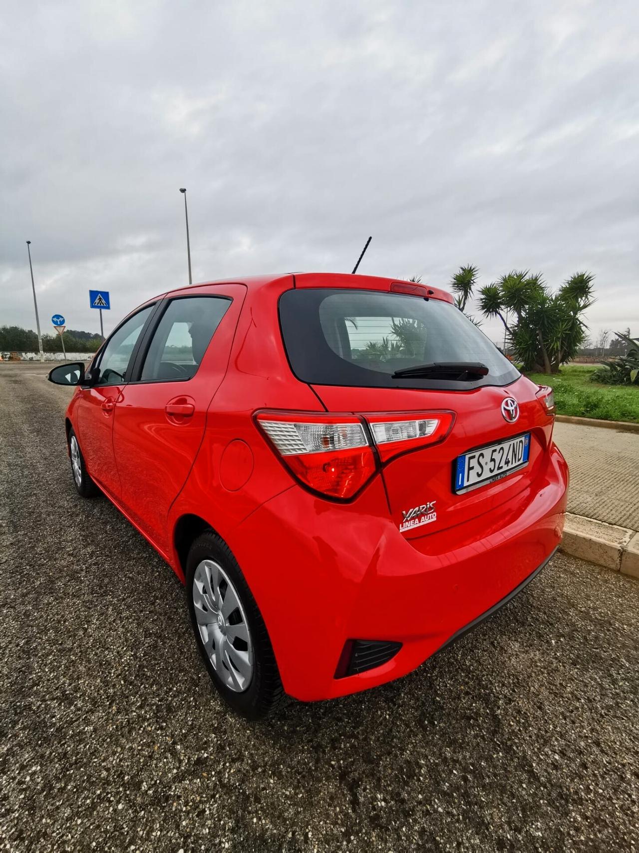 Toyota Yaris 1.0 72 CV 5 porte Active - 2019