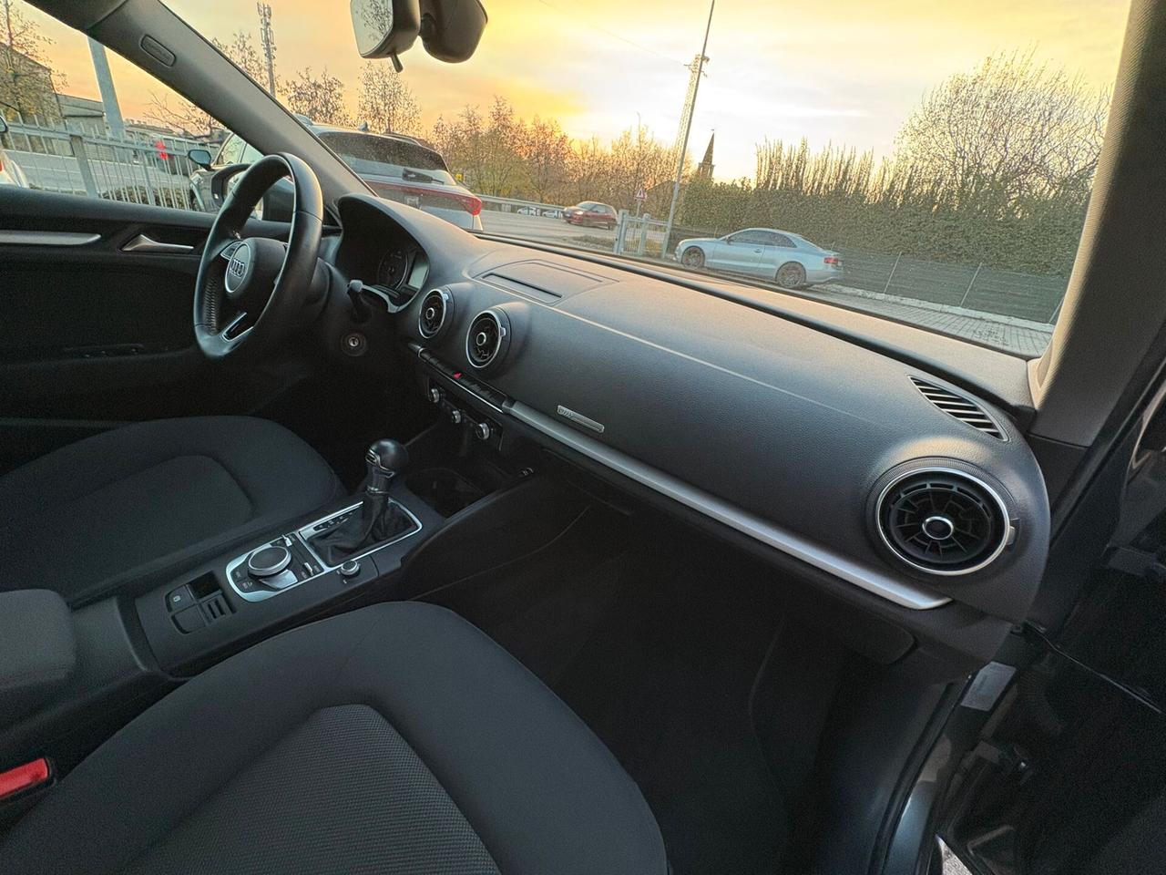 AUDI A3 SPORTBACK 1.6 TDI AUTOMATICA NEOPATENTATI