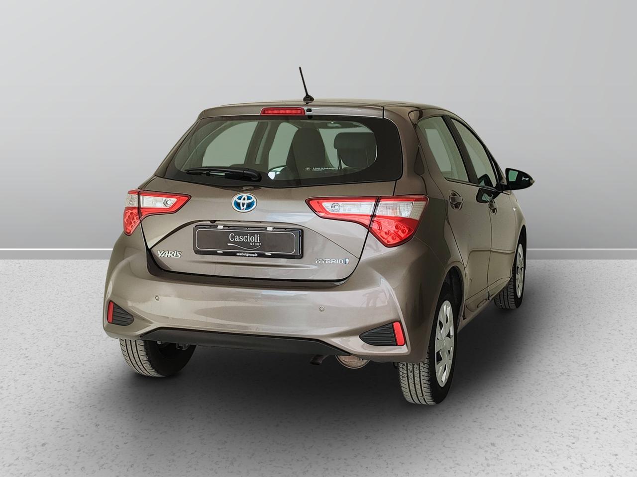 TOYOTA Yaris III 2017 - Yaris 5p 1.5h Active my18