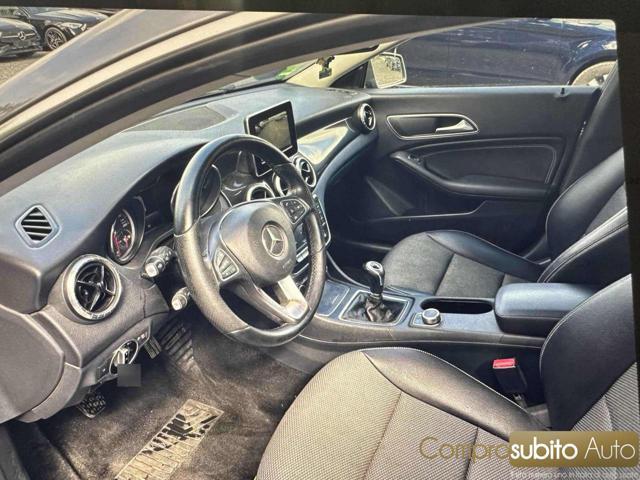 MERCEDES-BENZ CLA 180 d Automatic (Garanzia 12 Mesi)