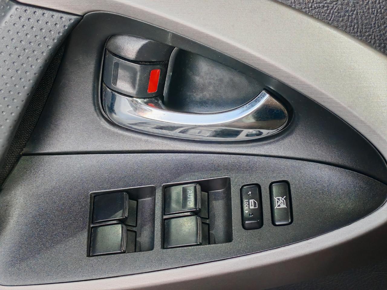 Toyota RAV 4 2.2 D-4D 136 CV Luxury