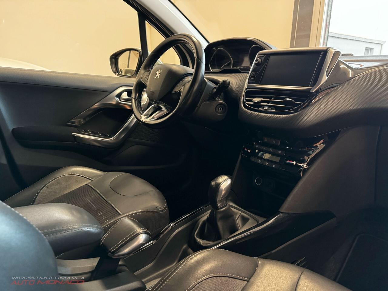 Peugeot 2008 BlueHDi 100cv Allure 2018