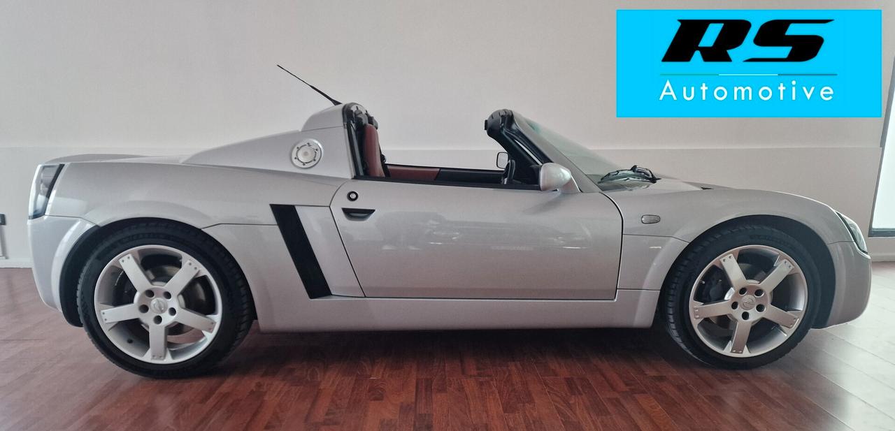 Opel Speedster 2.2 16V