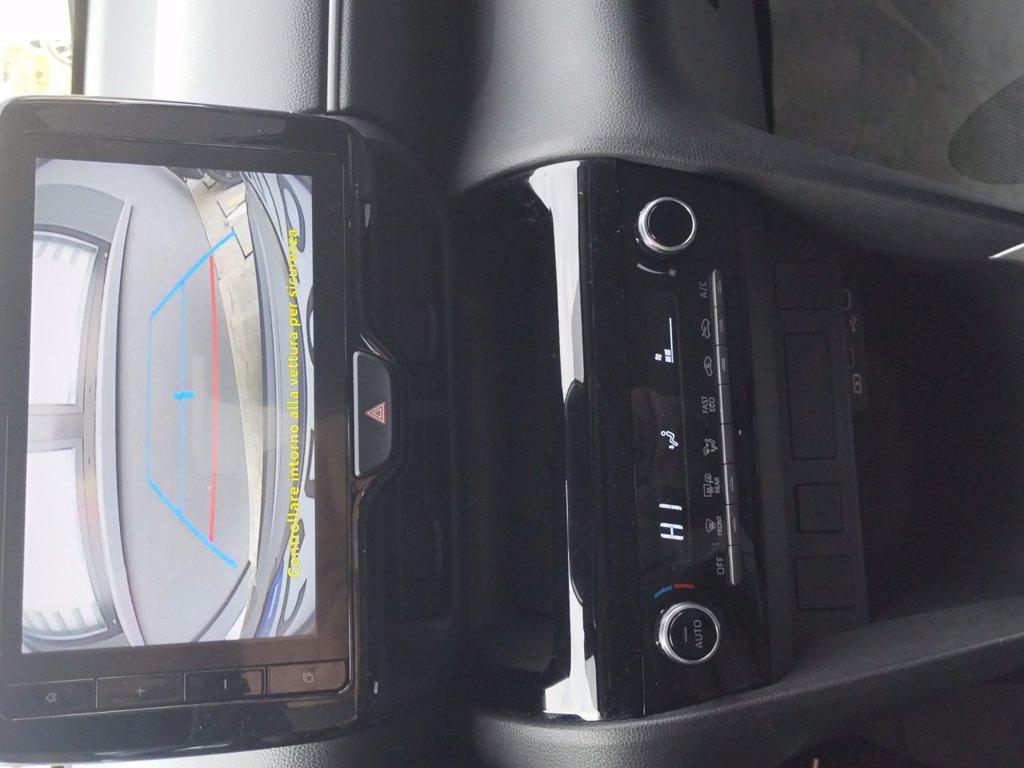 TOYOTA Yaris cross 1.5h active fwd 115cv e-cvt del 2025