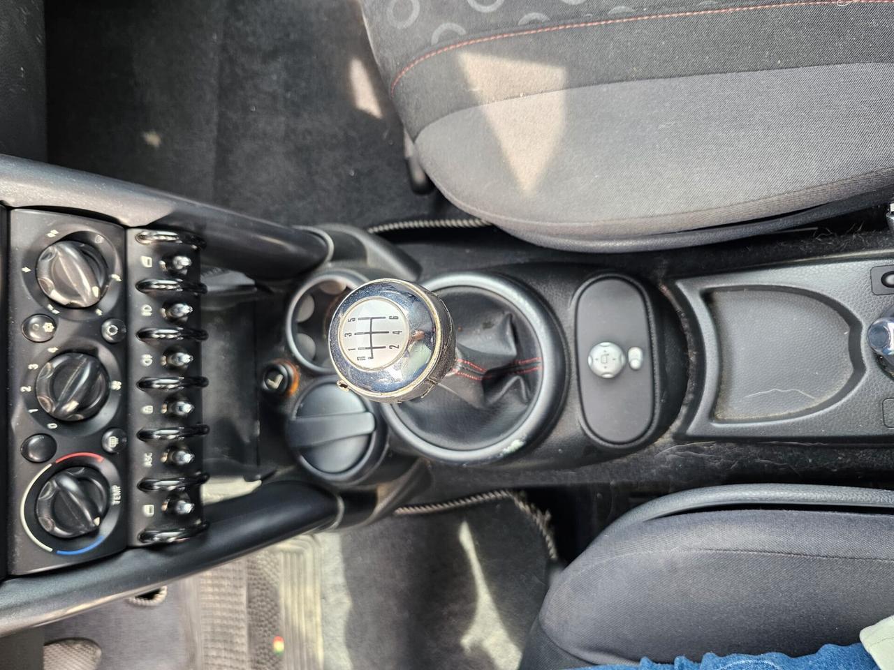 Mini 1.4 tdi One D Seven