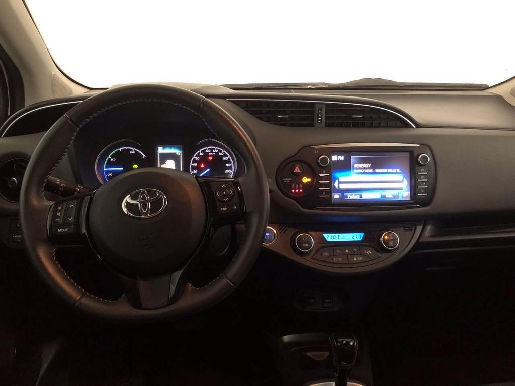 Toyota Yaris 5 Porte 1.5 VVT-i Hybrid Cool E-CVT