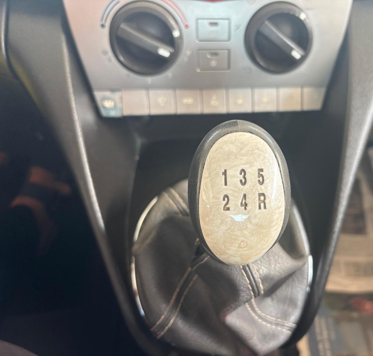 Lancia Ypsilon 1.2 Oro