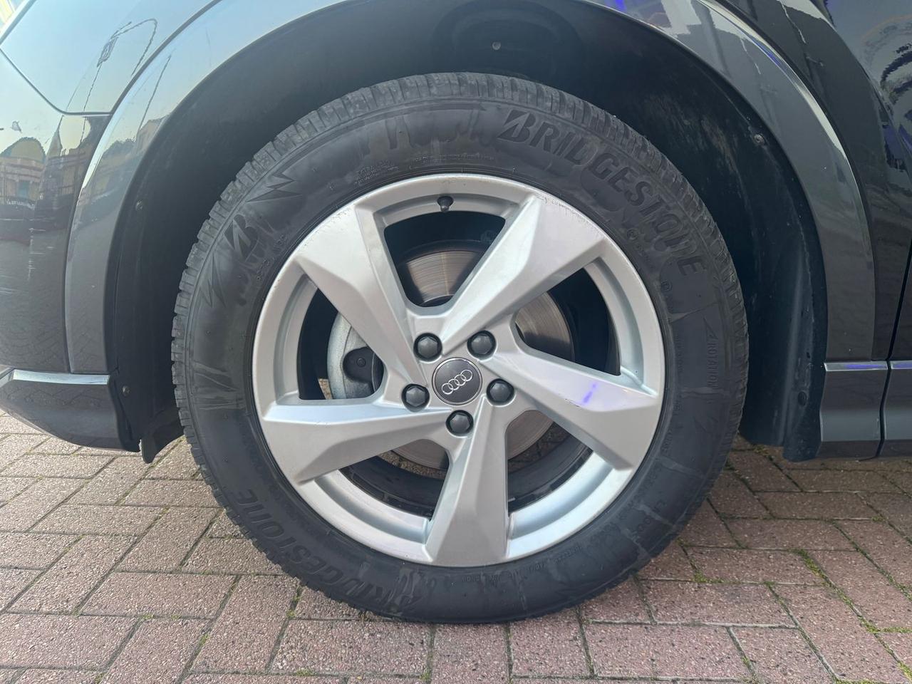 Audi Q3 Business Advanced 2.0 35 TDI  #10142