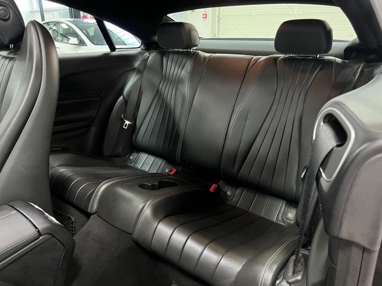 Mercedes-Benz E 220 E Coupe 220 d Premium