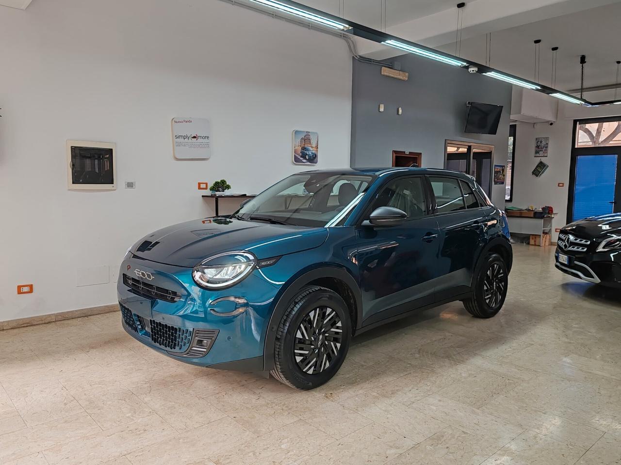 Fiat 600 Hybrid DCT MHEV Pack Comfort Km0