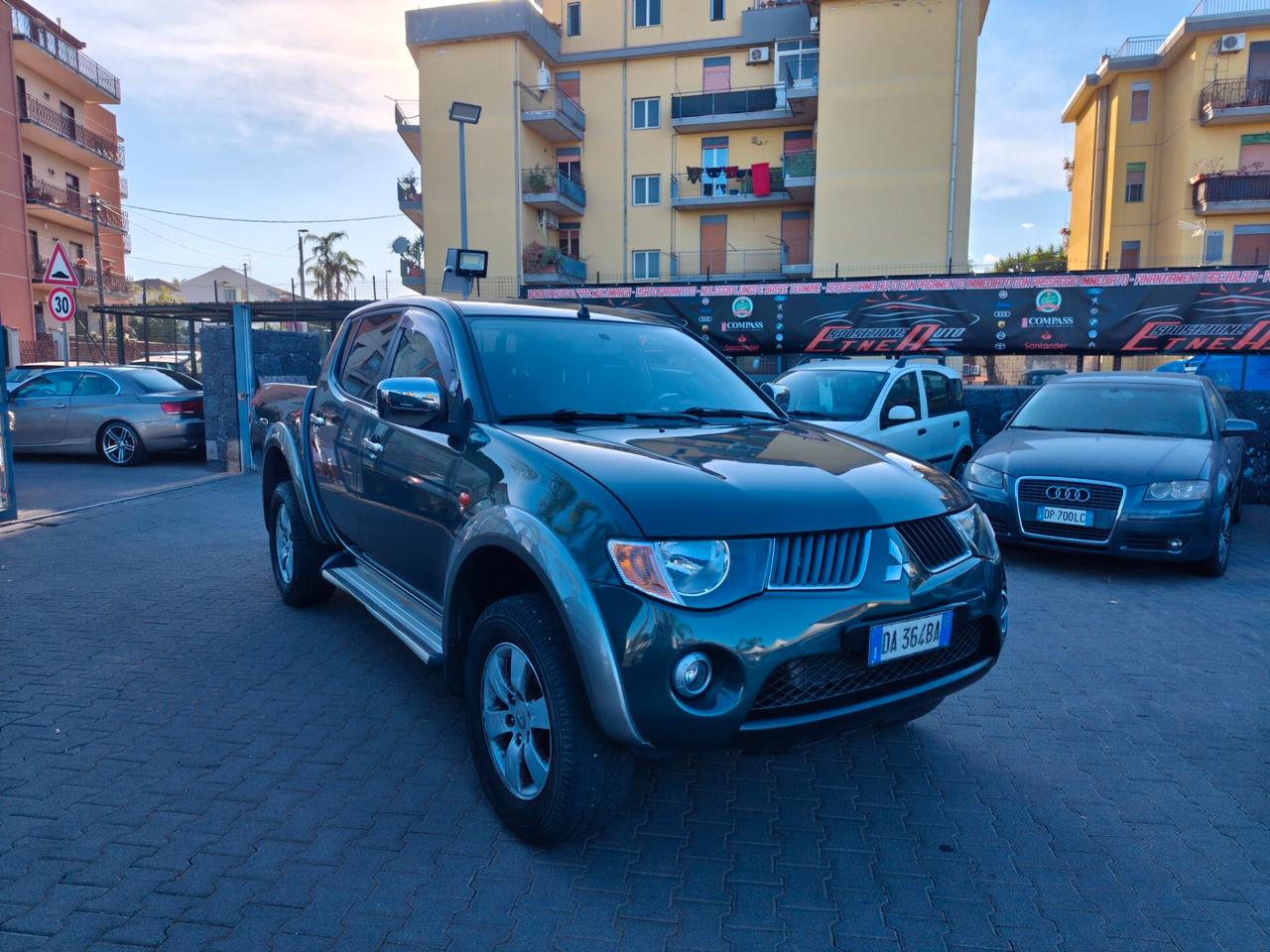 Mitsubishi L200 2.5 DI-D/136CV Double Cab Intense