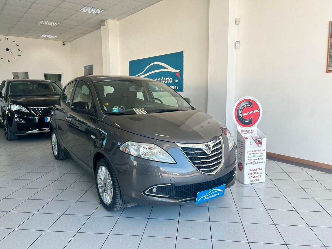 Lancia Ypsilon 1.2B X NEOPATENTATI 2016