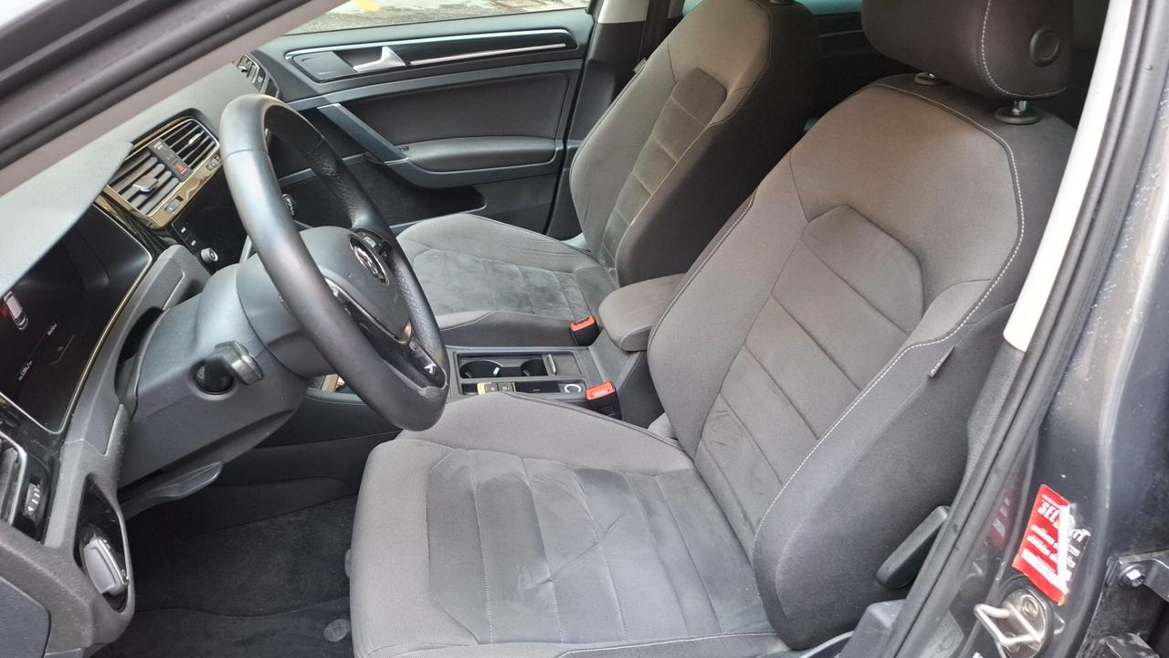 Volkswagen Golf 1.6 TDI 115 CV 5p. Executive BlueMotion Technology