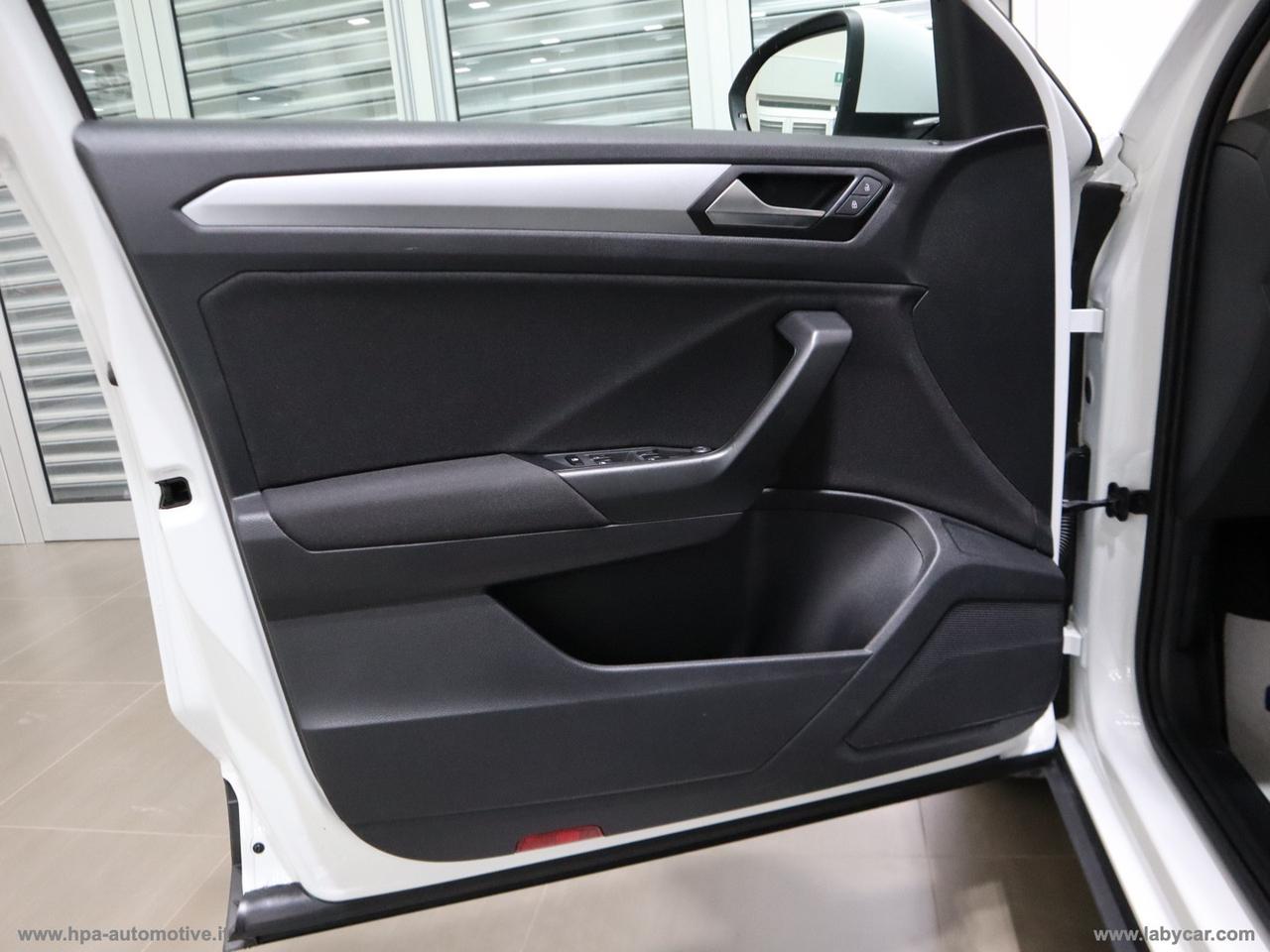 VOLKSWAGEN T-Roc 2.0TDI LED PARK ASSIST ACC