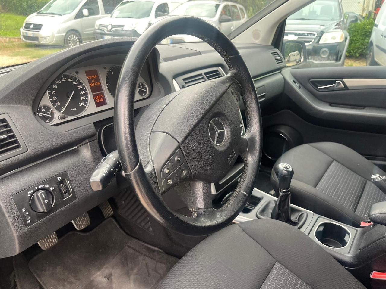 Mercedes-benz B 200 CDI Premium