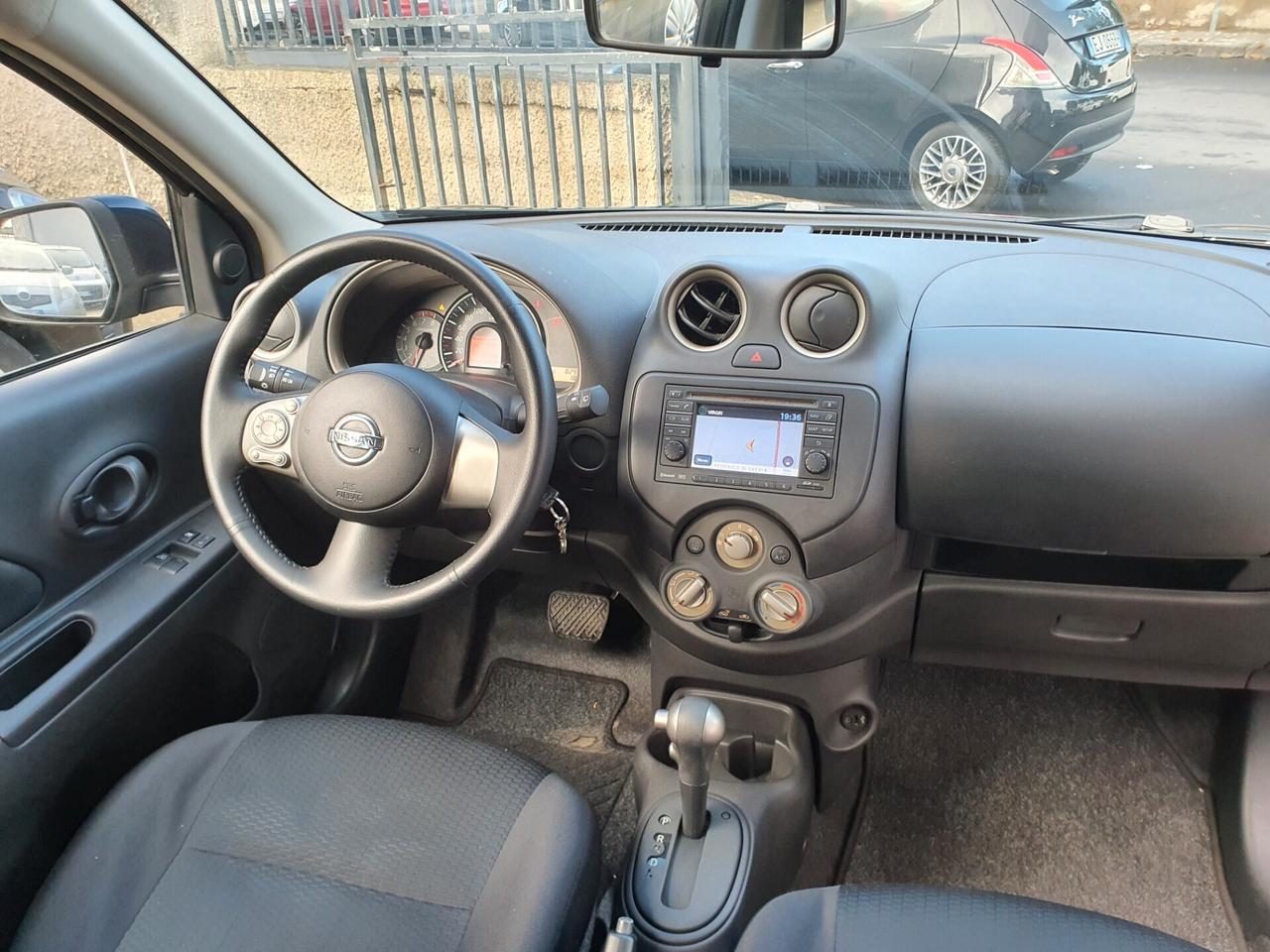 Nissan Micra 1.2 Cambio automatico