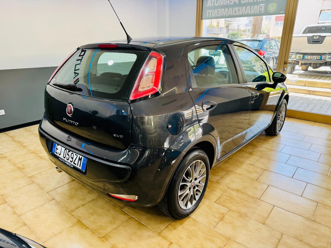 Fiat Punto 1.3 Mjt 95 CV 5 porte Distribuz. Nuova