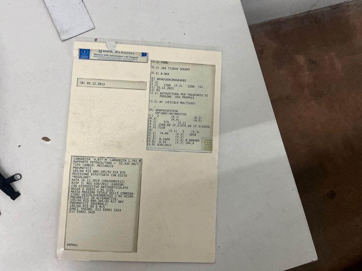 Ford B-Max 1.5 TDCi 75 CV Titanium