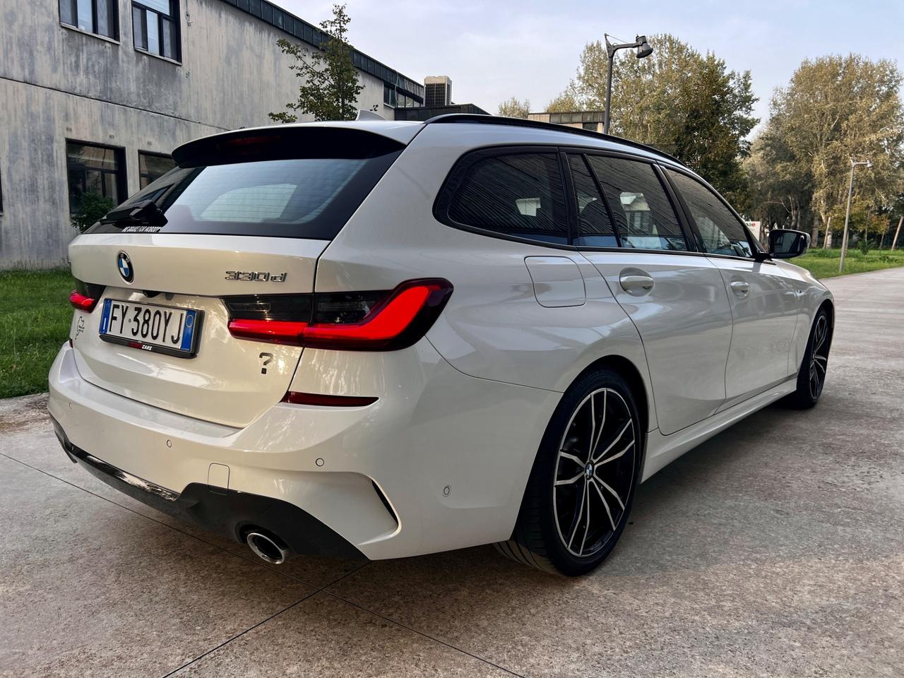 Bmw 330 330d xDrive Touring Msport