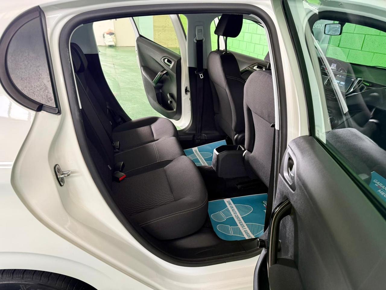 Peugeot 208 PureTech 82CV E6 Allure 5P