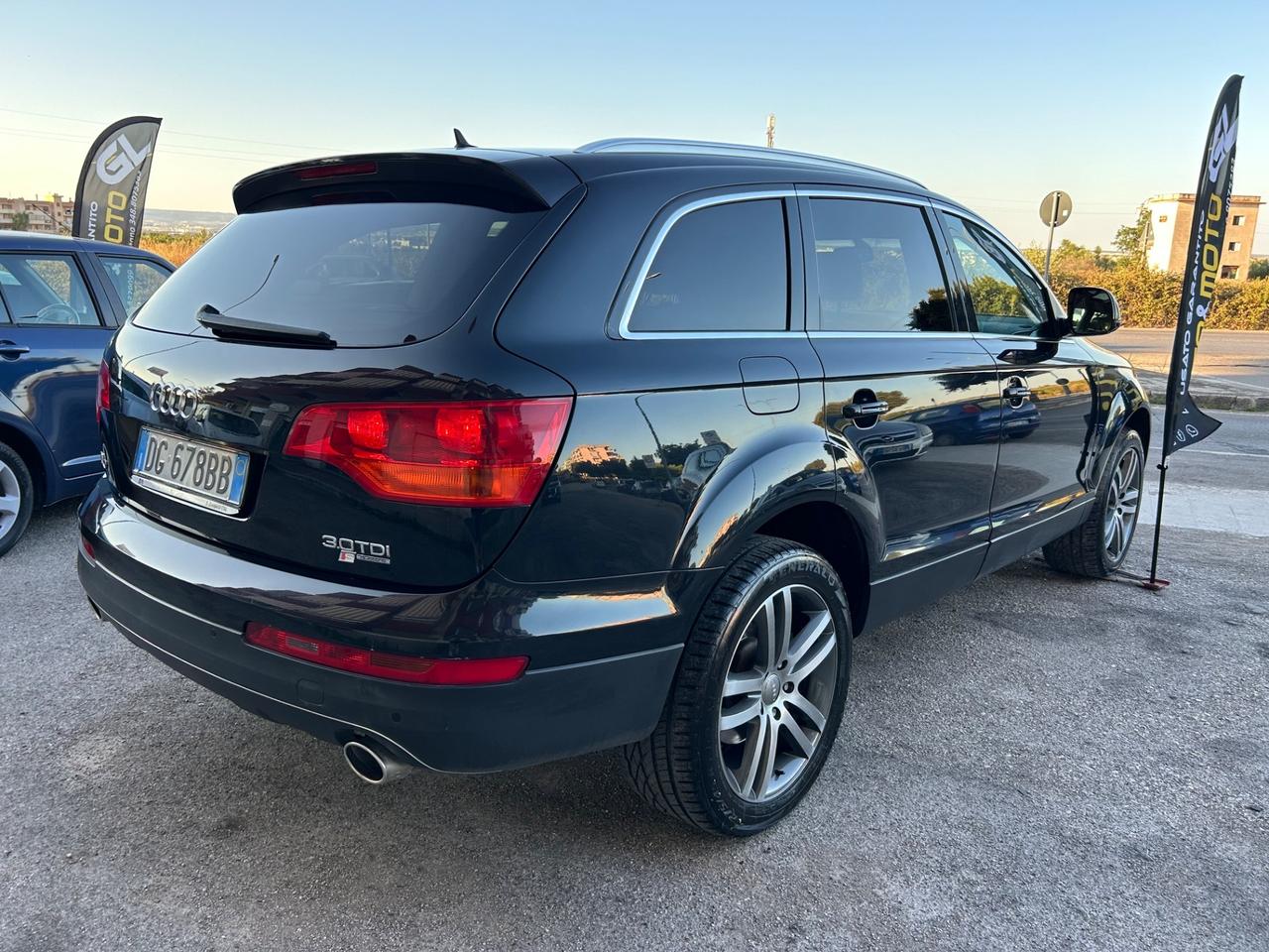 Audi Q7 3.0 V6 TDI 233CV quattro tiptronic