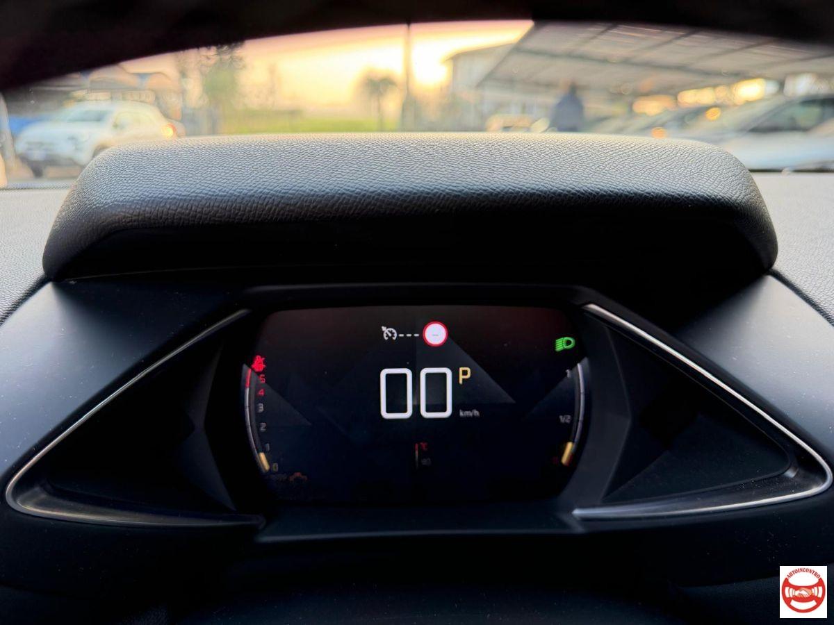 DS - DS 3 Crossback - BlueHDi 130 aut. So Chic