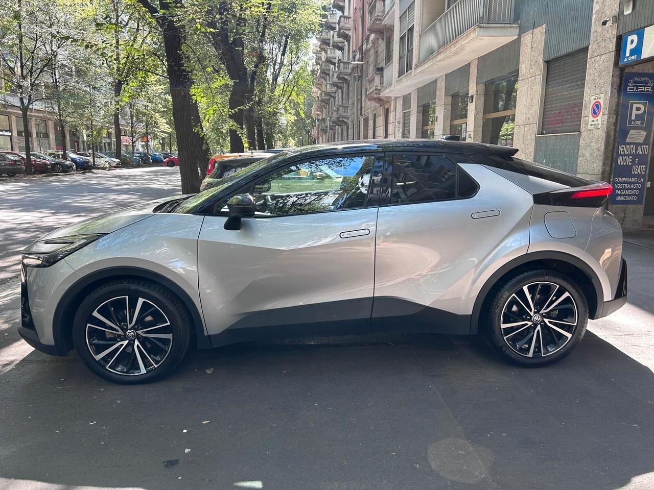 Toyota C-HR 1.8 HV Lounge