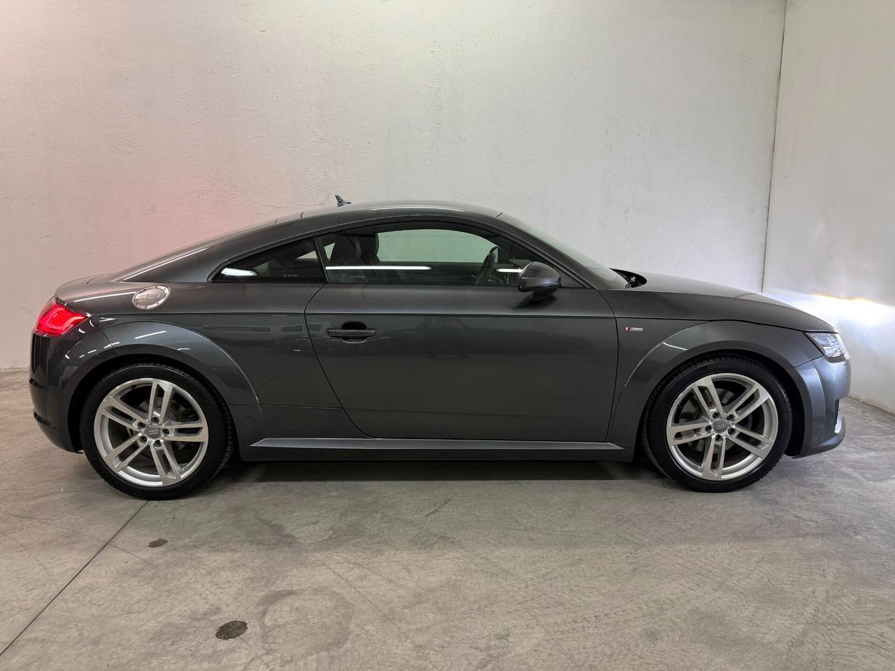 Audi TT Coupé 1.8 TFSI S tronic