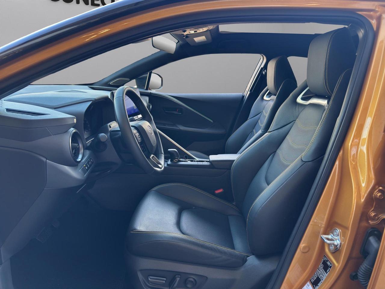 Toyota C-HR 2.0 phev Lounge Premiere fwd e-cvt