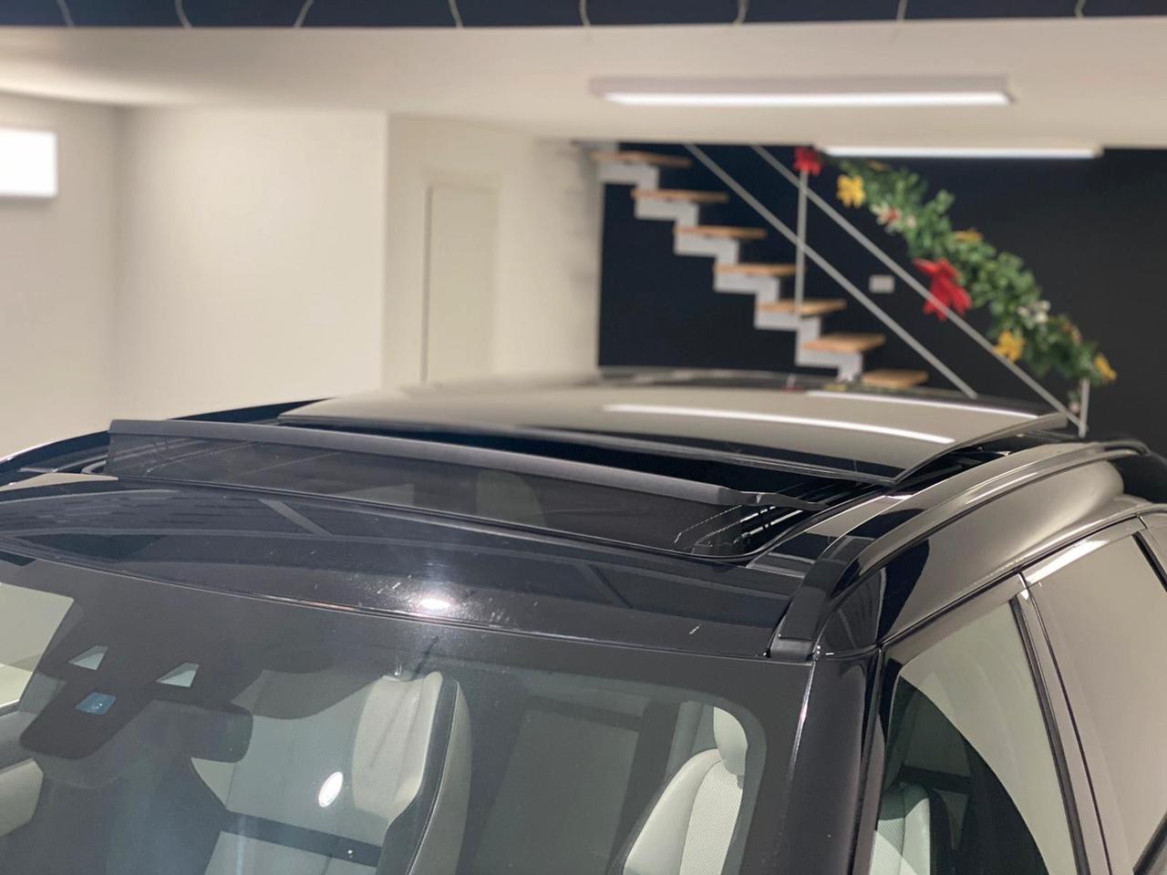 Range Rover Velar 3.0 V6 300CV R-Dynamic SE 2018