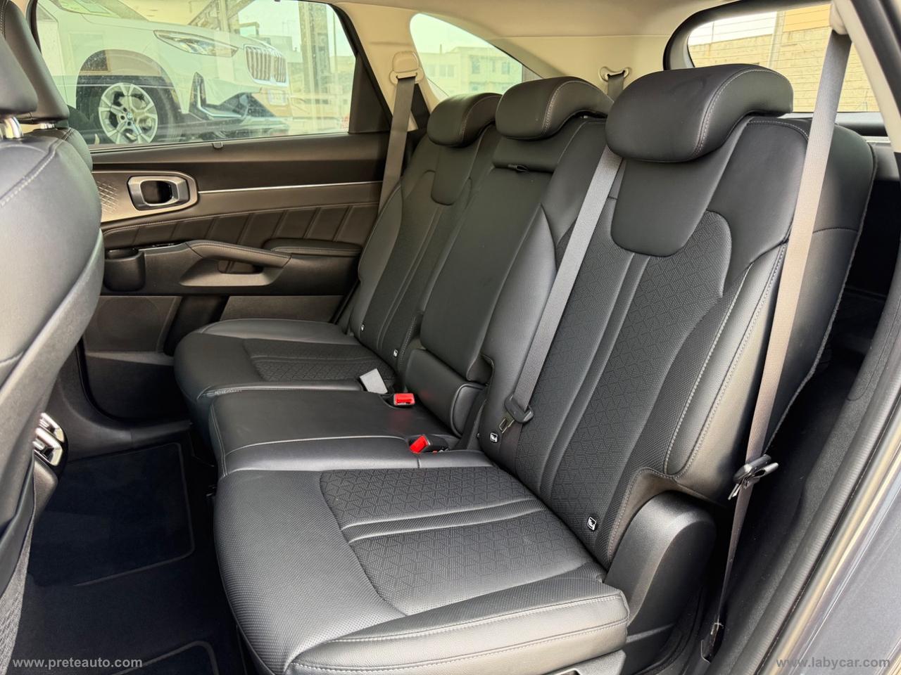 KIA Sorento 1.6 T-GDi HEV AT6 2WD Style