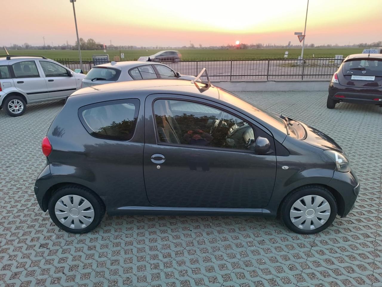 Toyota Aygo 1.0 12V VVT-i 3 porte
