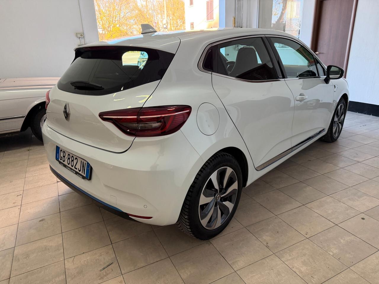 Renault Clio 5a Serie 1.6 E-TECH Hybrid Limitata