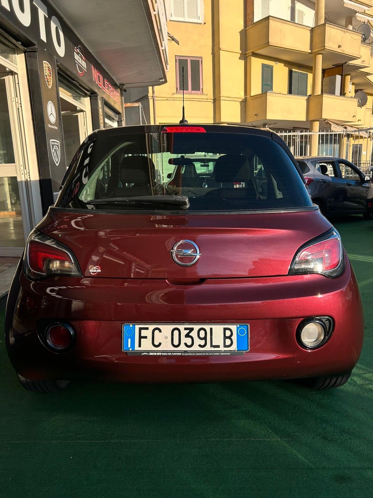Opel Adam 1.2 70 CV