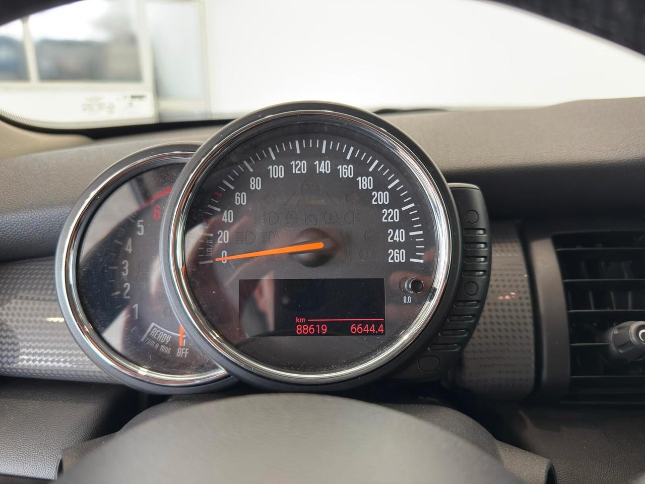 MINI Cooper One D 1.5 95cv EURO 6B OK NEOPATENTATI