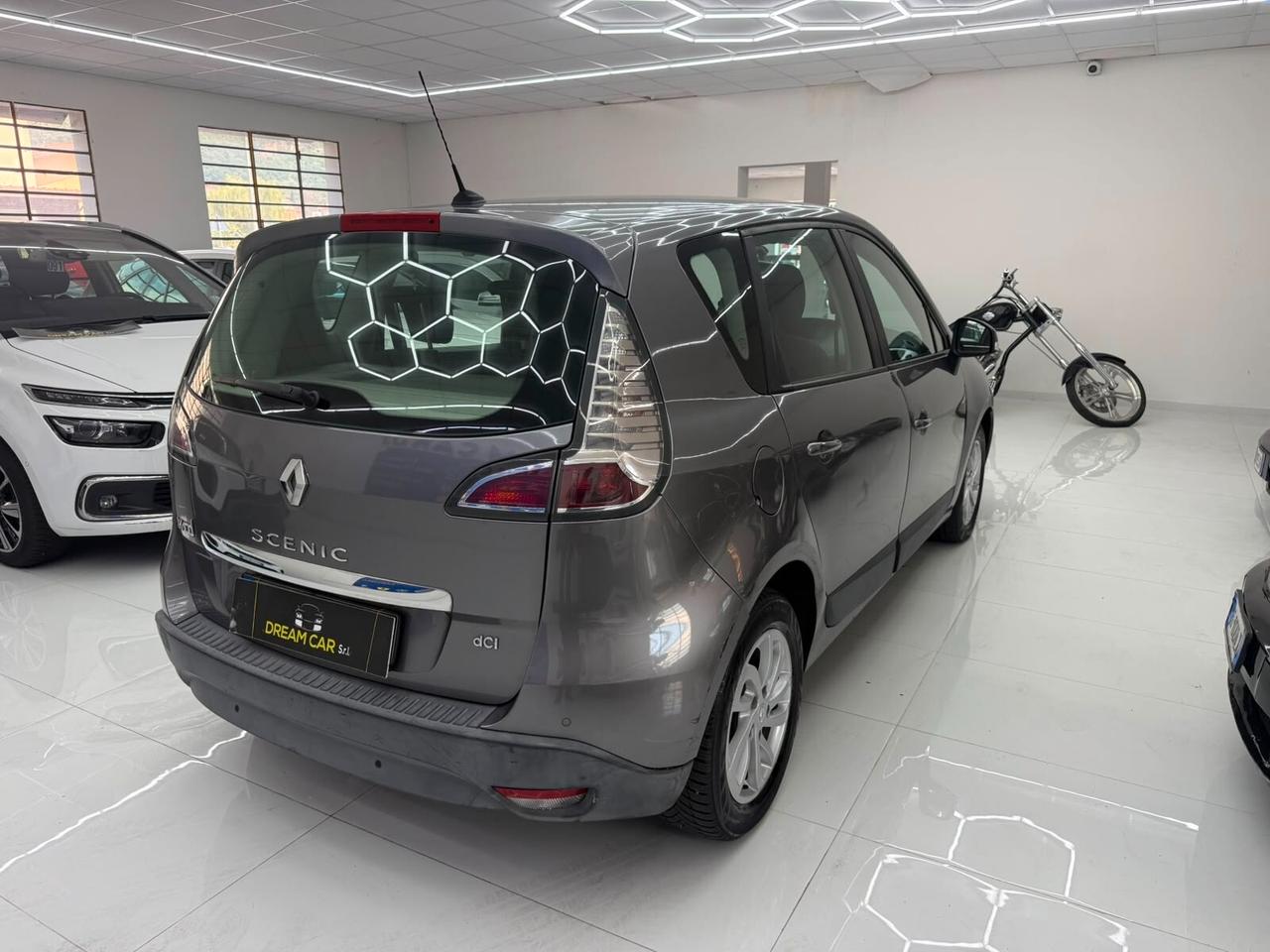 Renault Scenic 1.5 dCi 110 CV 5p. Diesel - Ok neopatentati