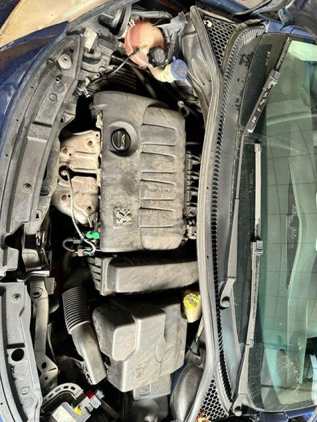 PEUGEOT 207 1.4 88CV 5p. XS AUTO INCIDENTATA MARCIANTE