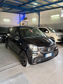 Smart ForFour Total Black 1.0 Benz