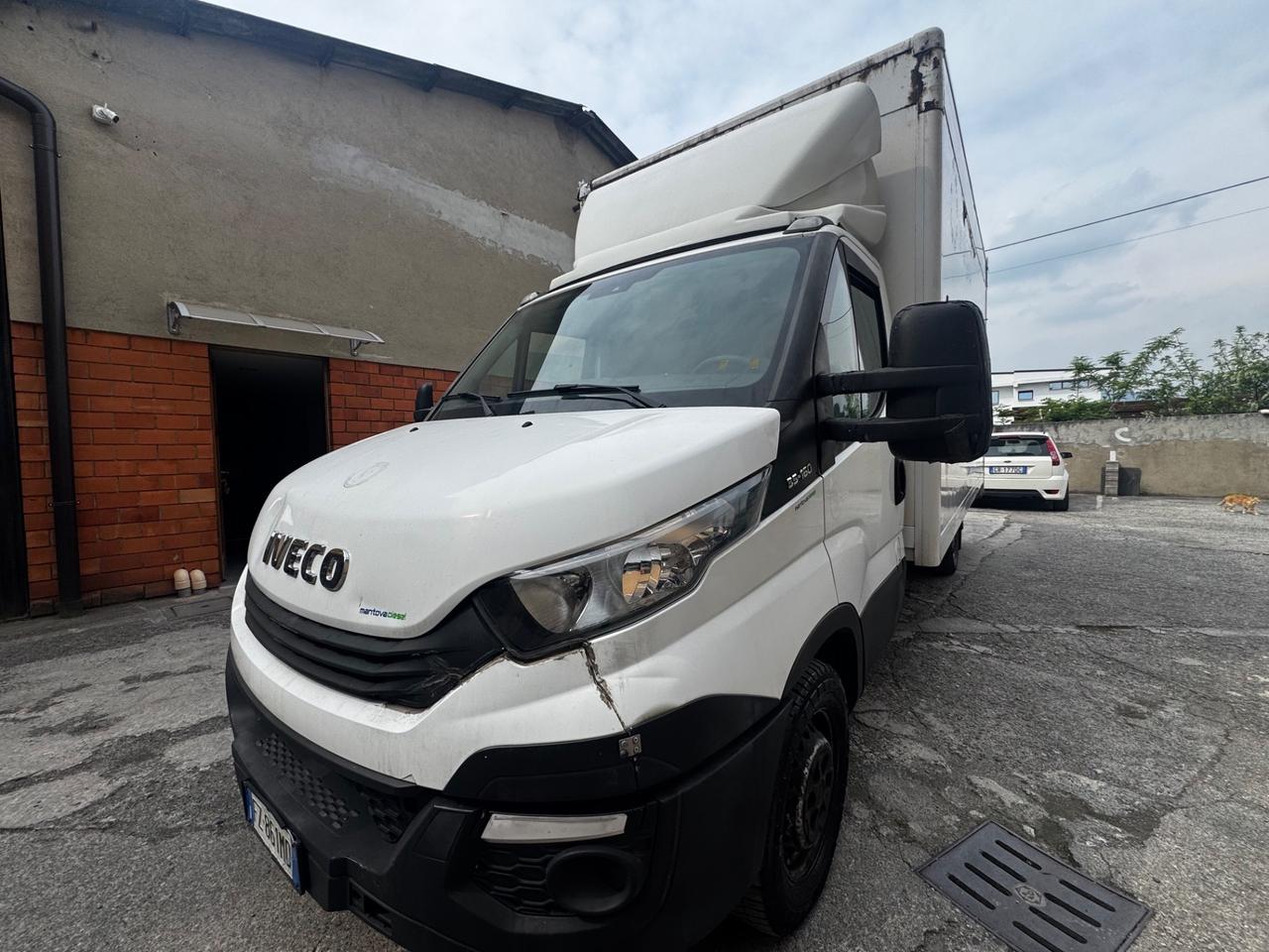Iveco Daily , 2.3 diesel, 2028