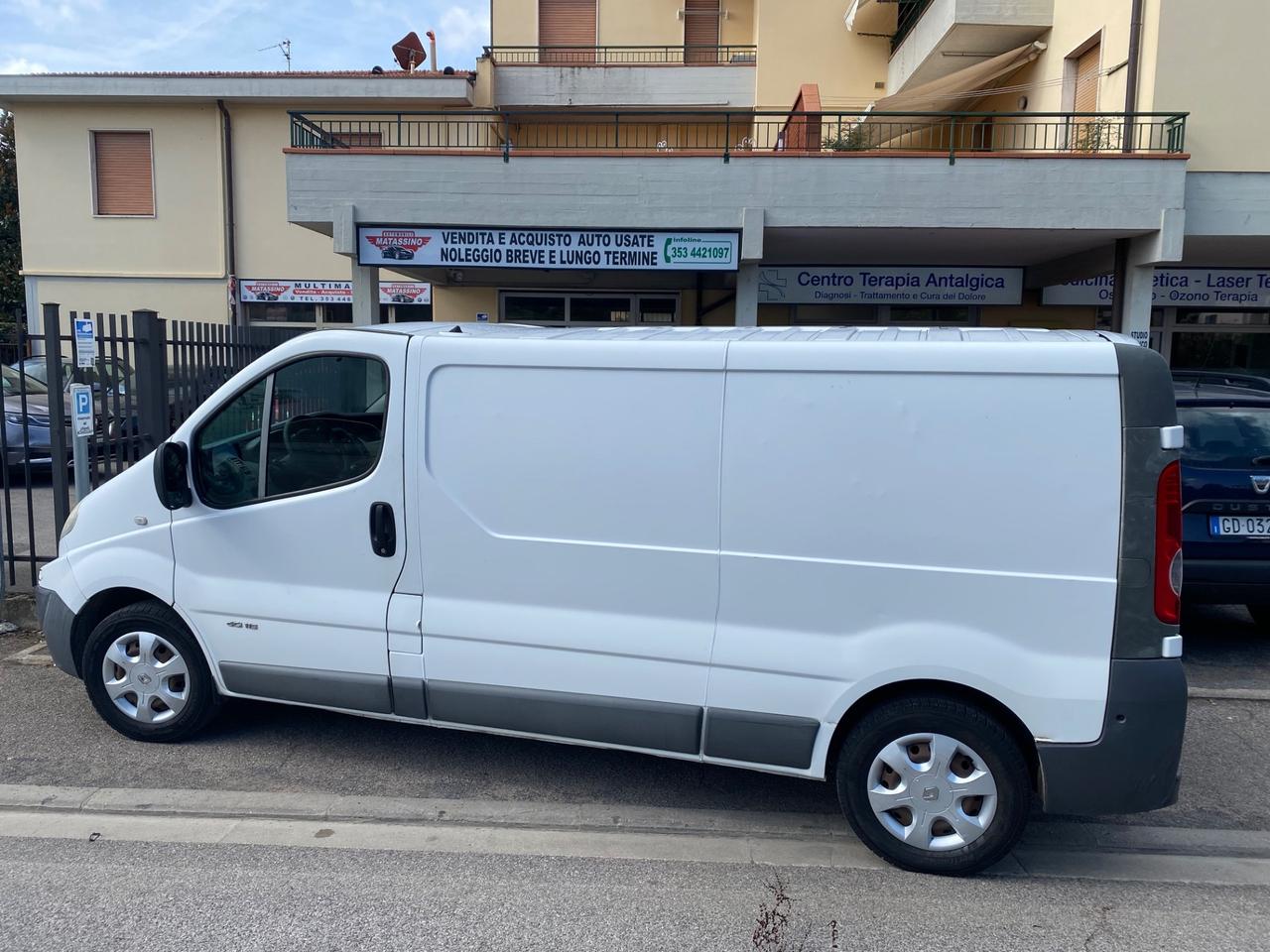 Renault trafic