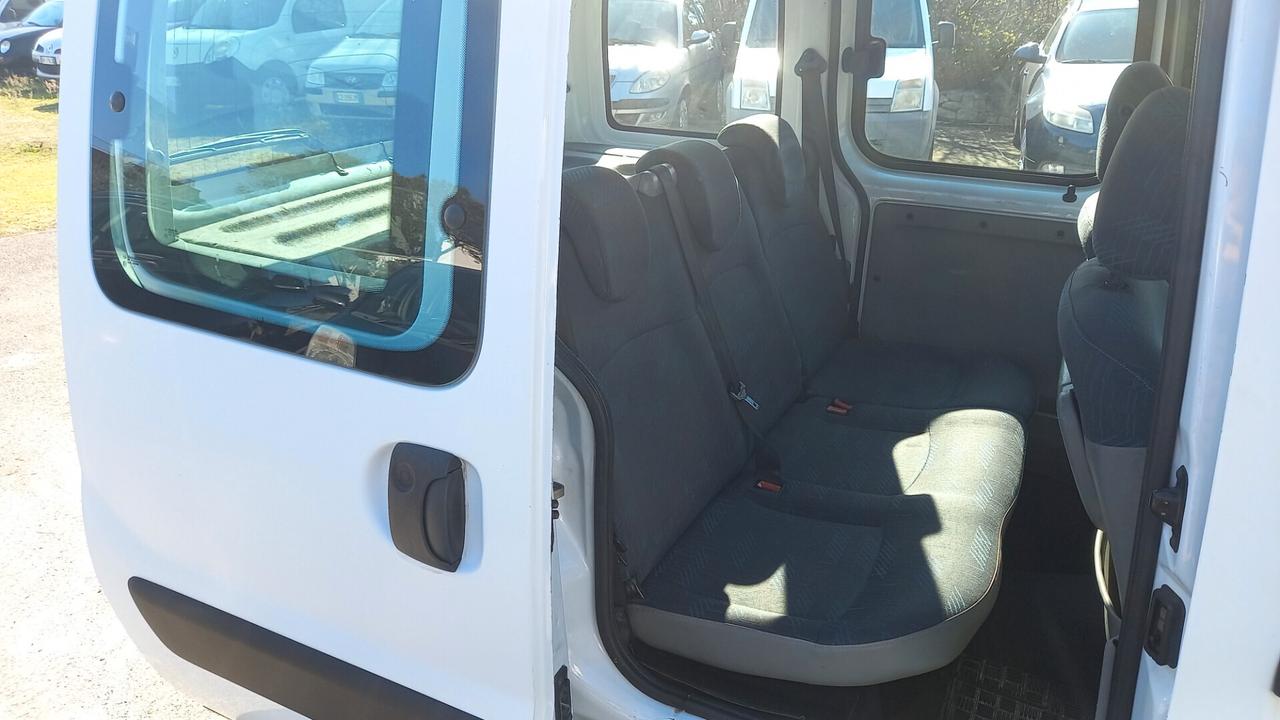 Renault Kangoo 1.2 16V 5p. Confort