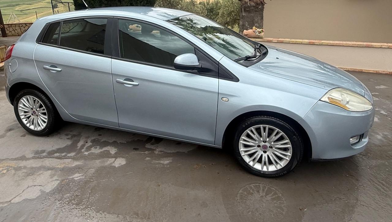 Fiat Bravo 1.9 MJT 120 CV Emotion