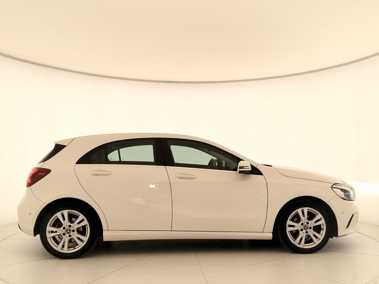 Mercedes-benz A 180 d Automatic Sport - NEOPATENTATI