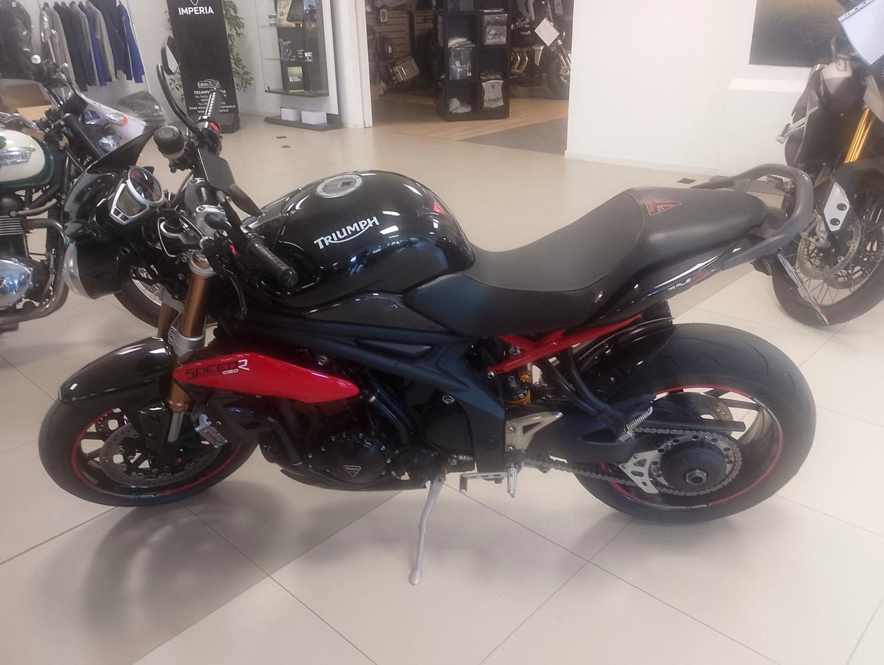 Triumph Speed Triple 1050