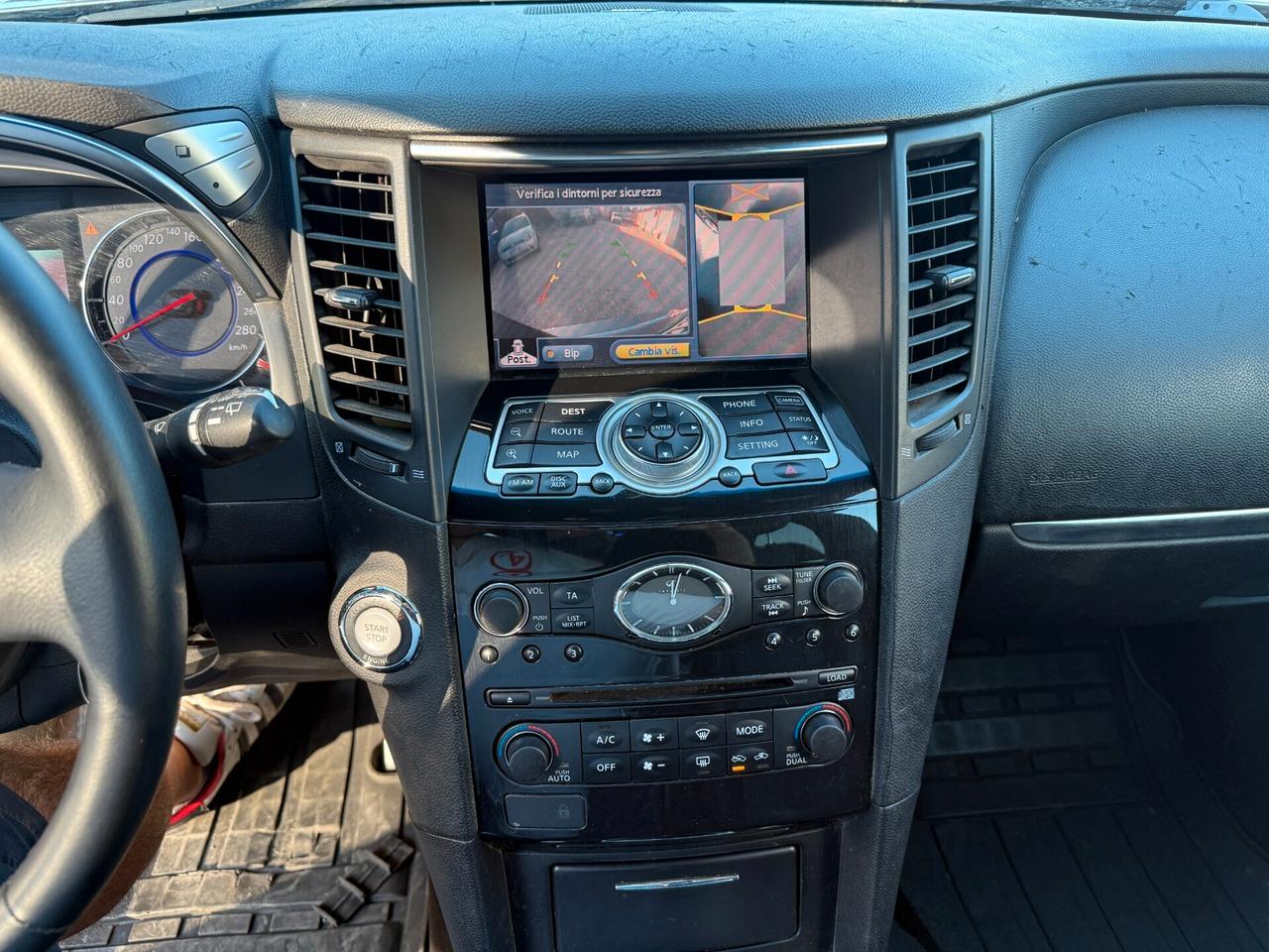 Infiniti FX FX37 S 320CV GPL