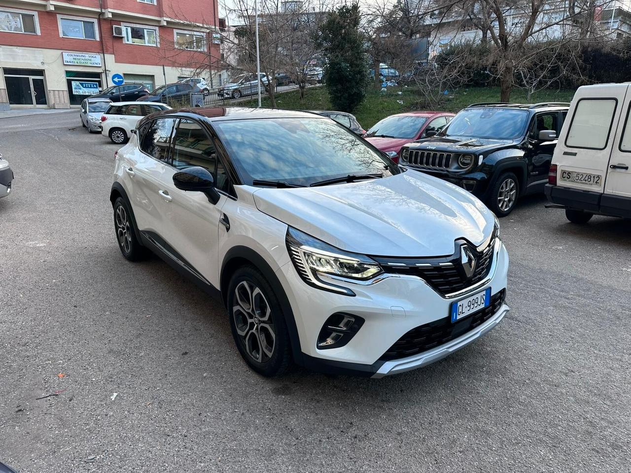 Renault Captur Plug-in Hybrid E-Tech 160 CV Techno