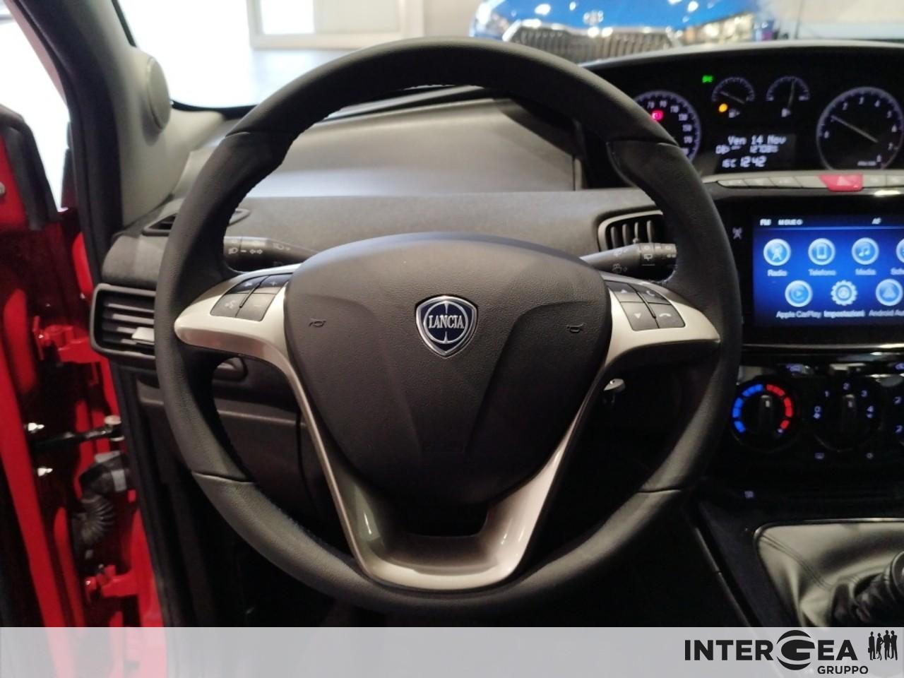 LANCIA Ypsilon 1.0 firefly hybrid Silver Plus s&