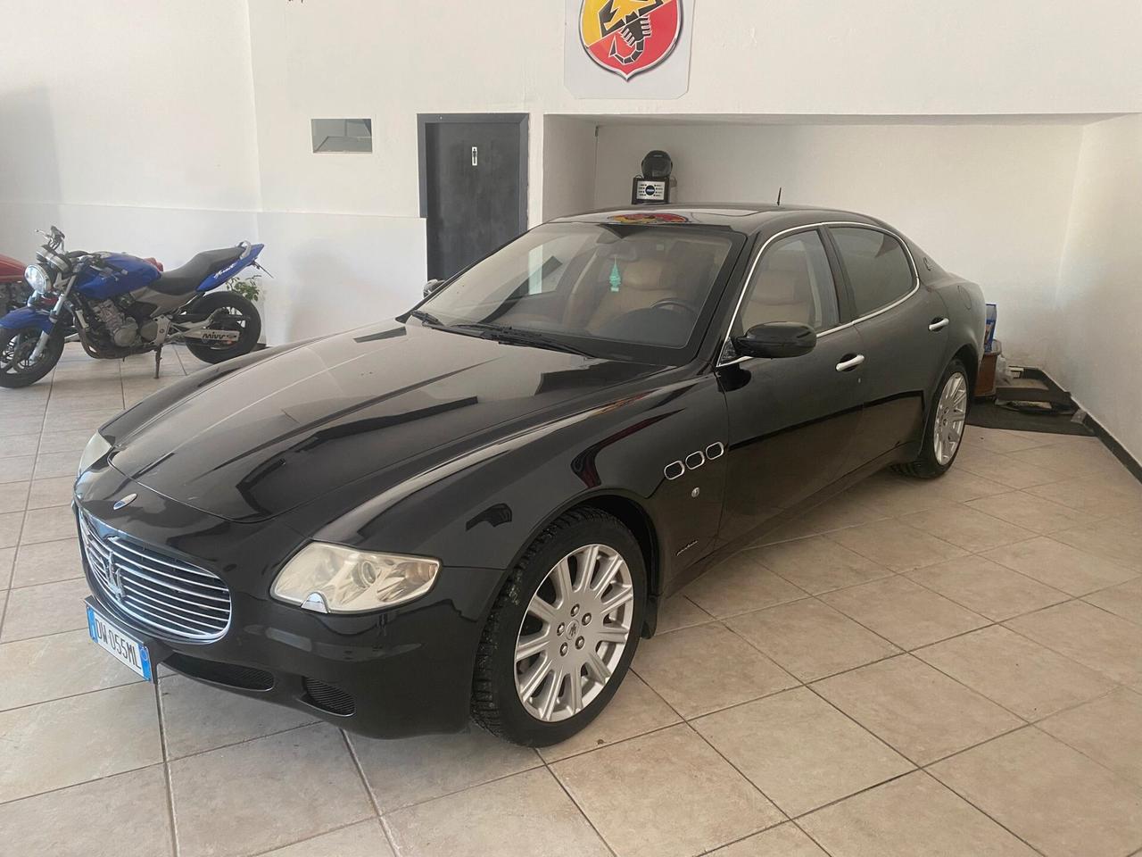 Maserati Quattroporte 4.2 V8