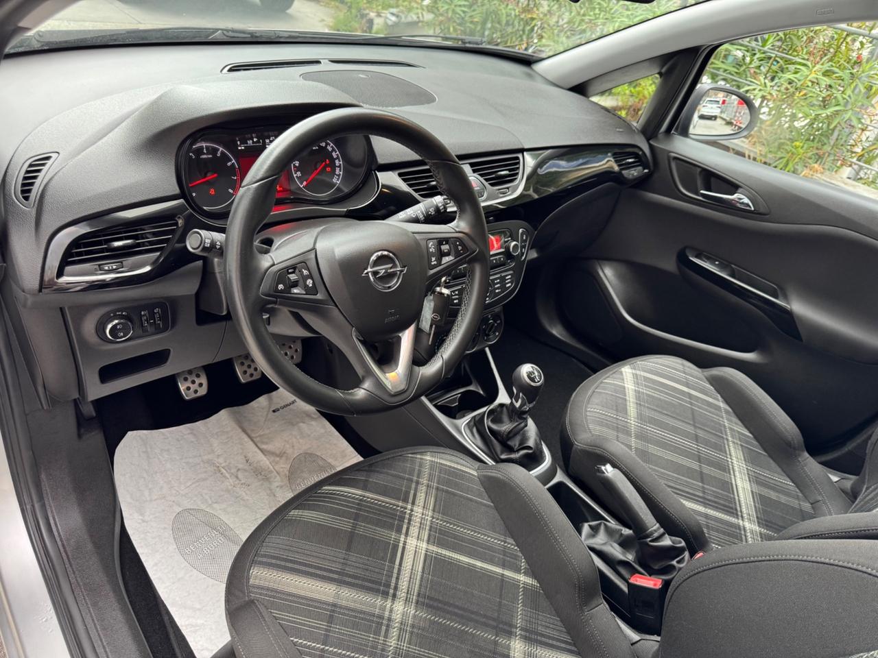 OPEL CORSA 1.2 BI COLORE KM 34 MILA
